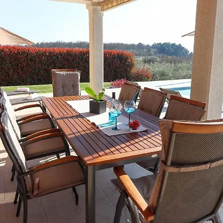 빌라 Beautiful Kadore With Pool In Porec Višnjan