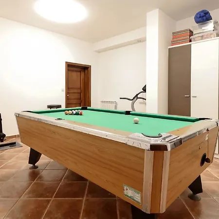 Beautiful Kadore With Pool In Porec * Višnjan