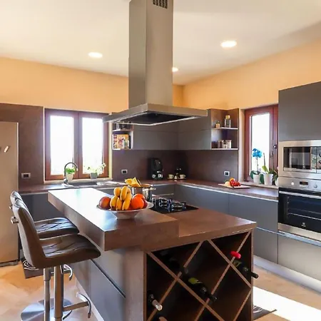 וילה Beautiful Kadore With Pool In Porec